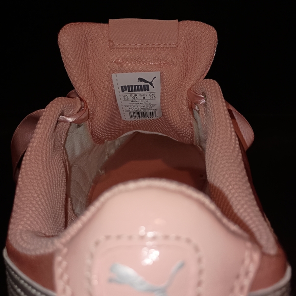 Puma Women's Shoes in Pink and Silver - Picture 7 of 7